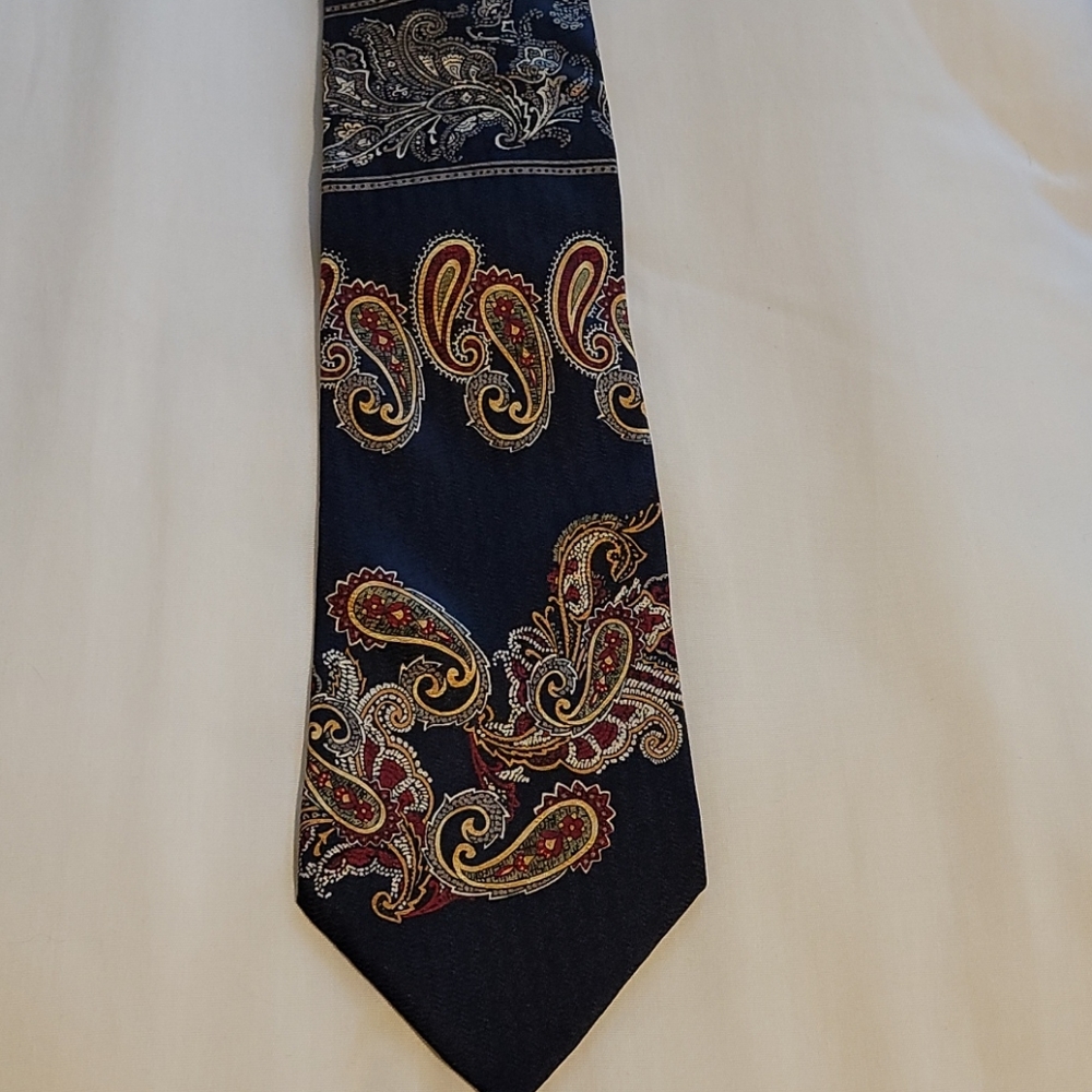 Mens tie